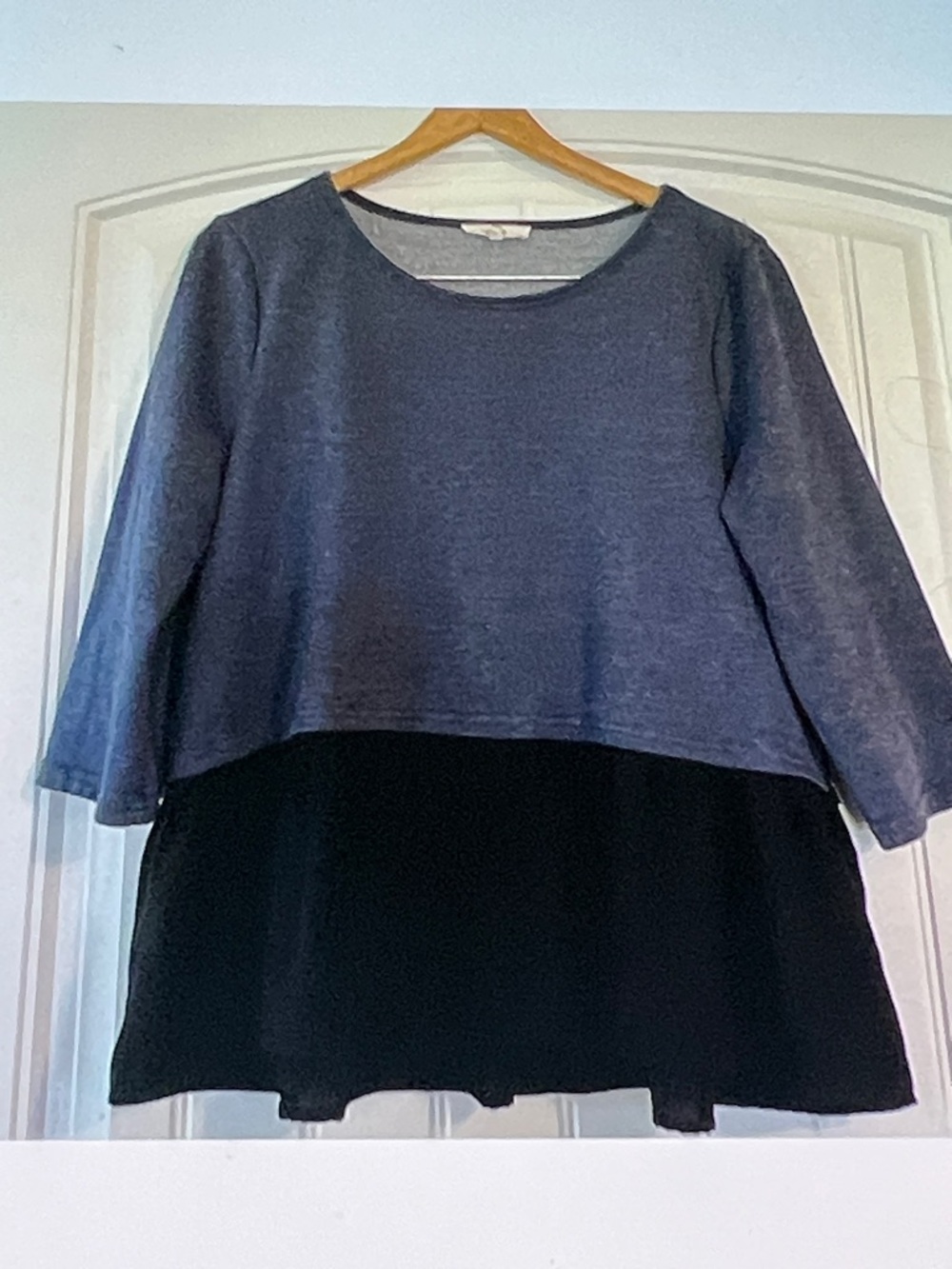 Entro boho lace hem riffle tunic top